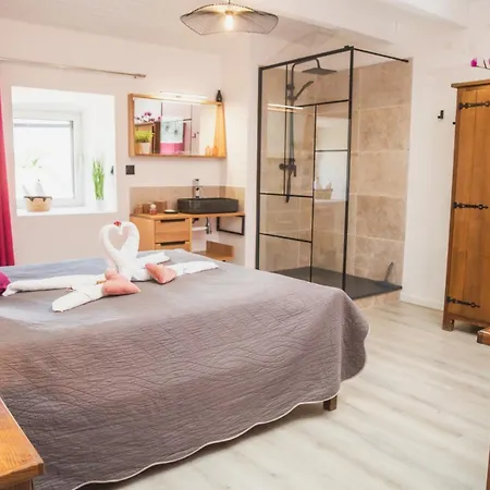 Bed & Breakfast Chez Pepette - D'hote A Lanas, Ardeche - Voguee - Balazuc 3*