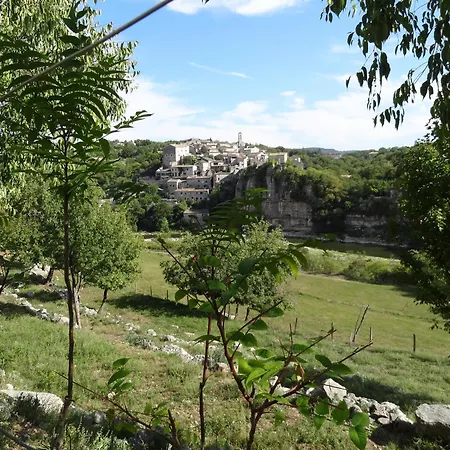 Chez Pepette - D'hote A Lanas, Ardeche - Voguee - Balazuc