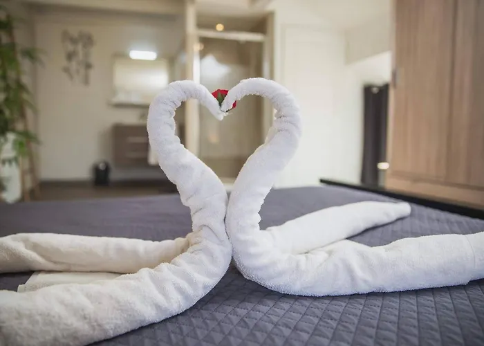 Chez Pepette - D'hote A Lanas, Ardeche - Voguee - Balazuc Bed & Breakfast