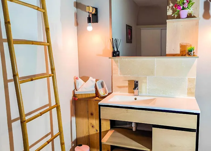 Chez Pepette - D'hote A Lanas, Ardeche - Voguee - Balazuc Bed & Breakfast Lanas